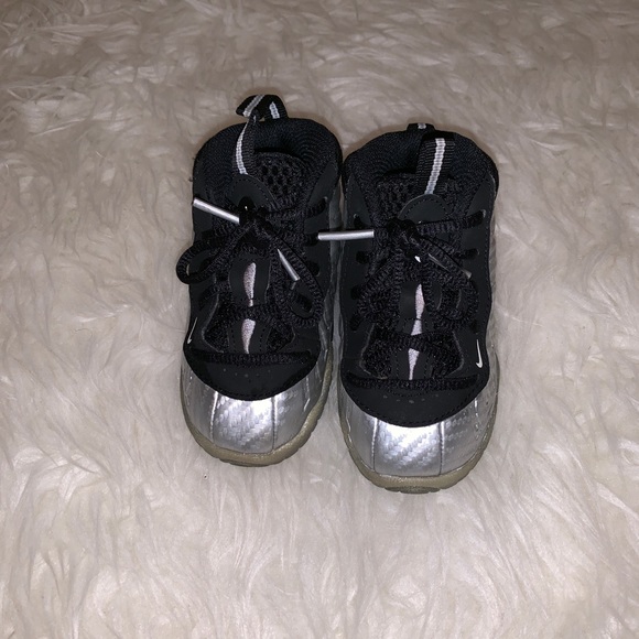 Silver Surfer Nike Foamposites - Picture 2 of 3